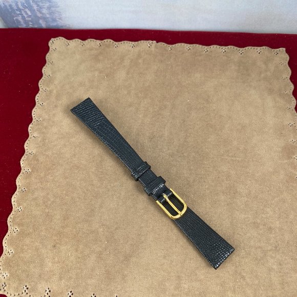 Vintage Givenchy Paris Quartz Ladies Watch - Picture 8 of 9